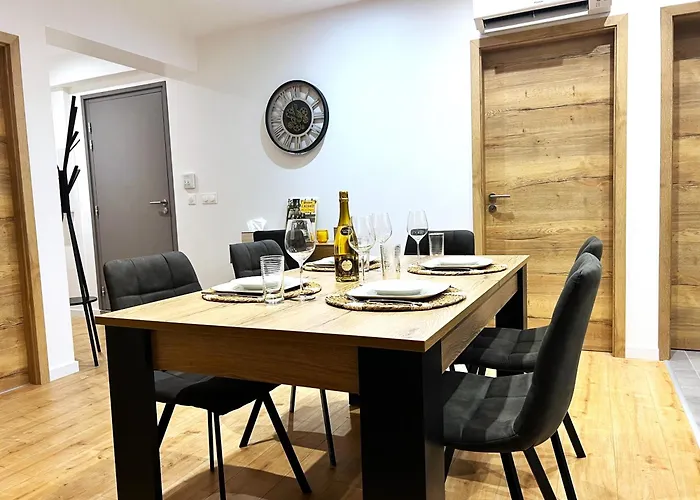 L'etoile Du Vignoble Meuble De Tourisme 4 Etoiles Au Coeur D'un Ranch Alsacien Sur La Route Des Vins - Climatise *